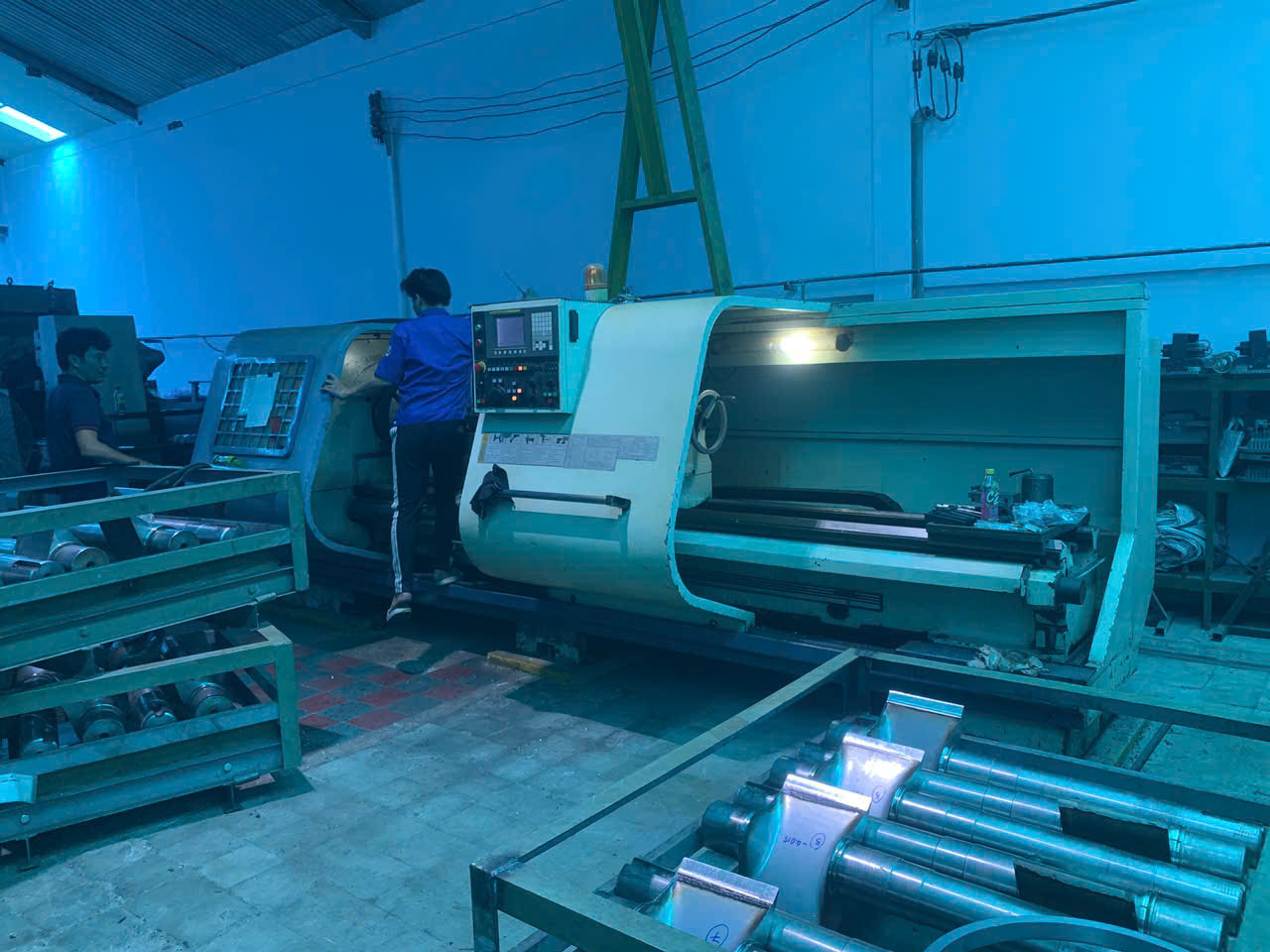 CNC lathing machine 3